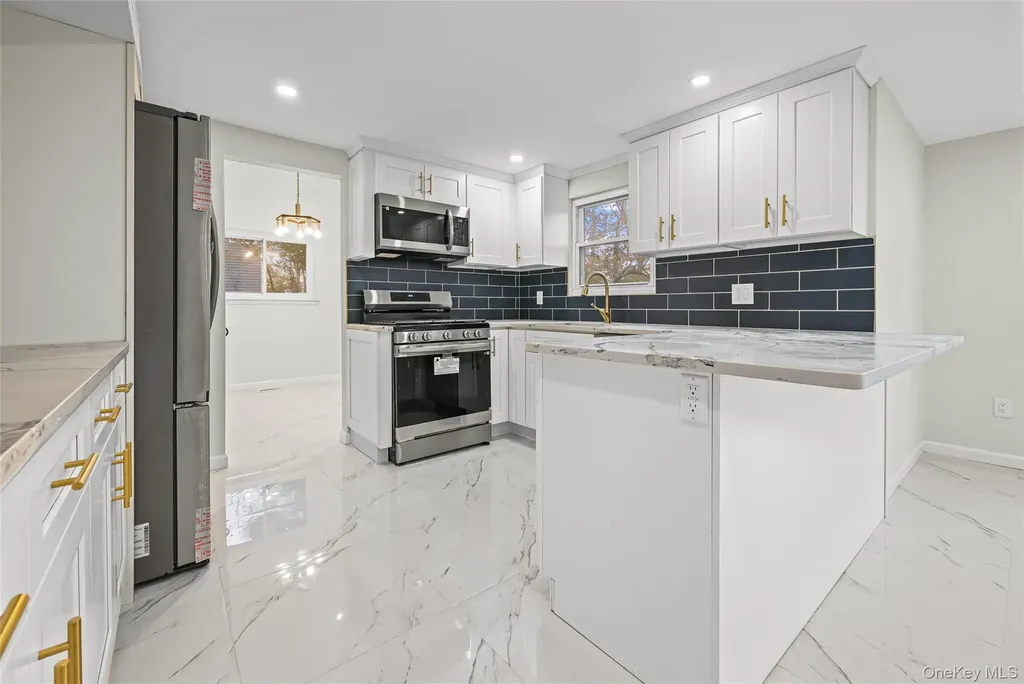 42 Holiday Park Drive Centereach NY 11720