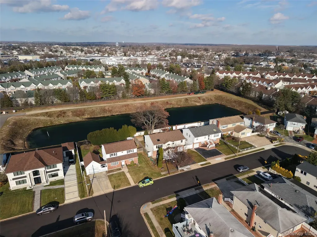 106 Harrison Avenue Bethpage NY 11714