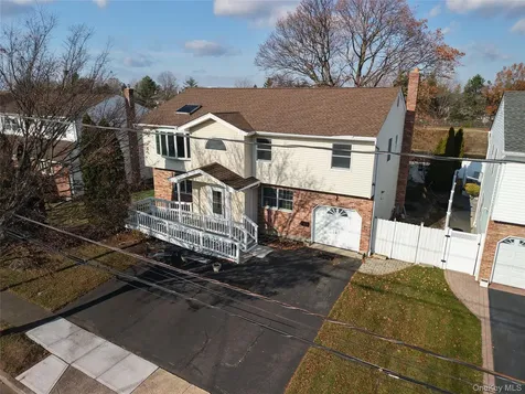 106 Harrison Avenue Bethpage NY 11714
