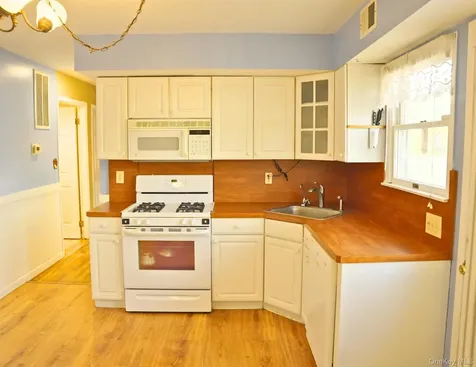 106 Harrison Avenue Bethpage NY 11714