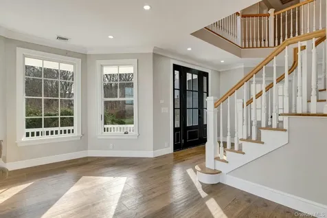 150 Landing Lane Baiting Hollow NY 11933