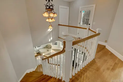 150 Landing Lane Baiting Hollow NY 11933