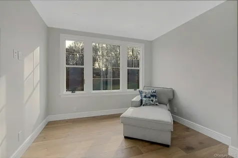 150 Landing Lane Baiting Hollow NY 11933