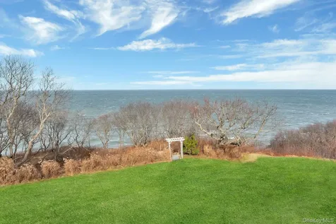 150 Landing Lane Baiting Hollow NY 11933