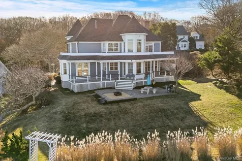 150 Landing Lane Baiting Hollow NY 11933