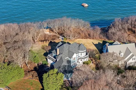 150 Landing Lane Baiting Hollow NY 11933