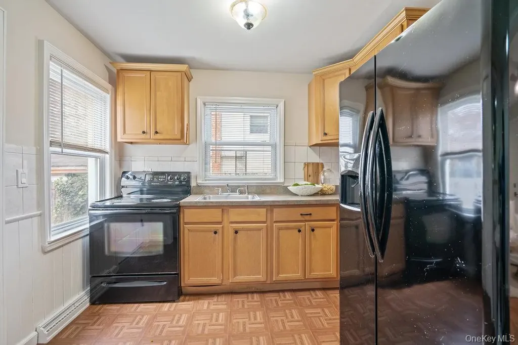 42 Mayfield Drive Mastic Beach NY 11951