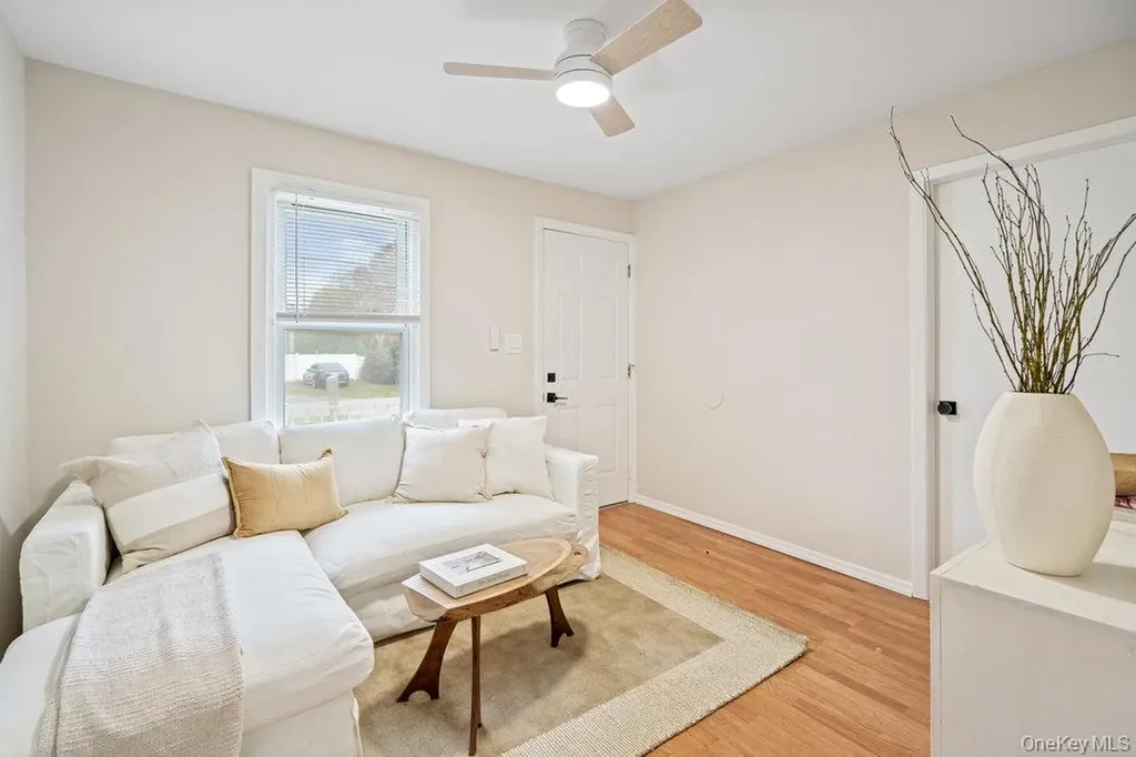42 Mayfield Drive Mastic Beach NY 11951