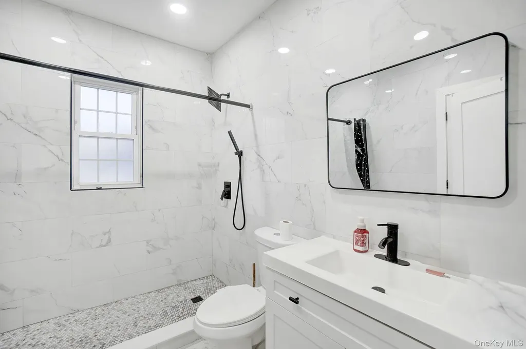 810 Wallace Avenue Baldwin NY 11510