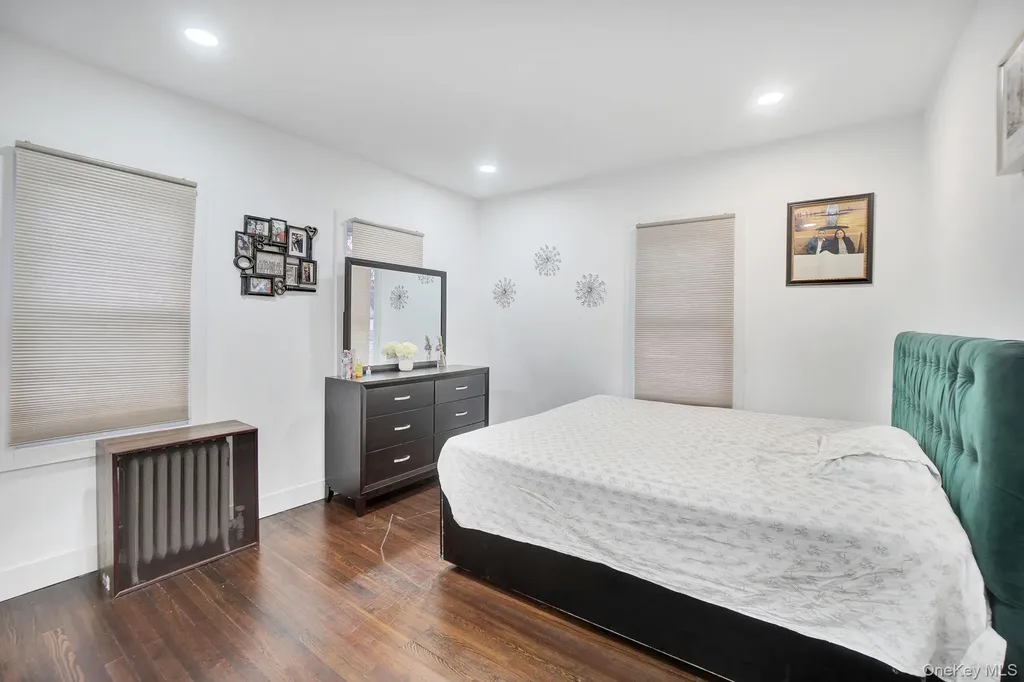 810 Wallace Avenue Baldwin NY 11510