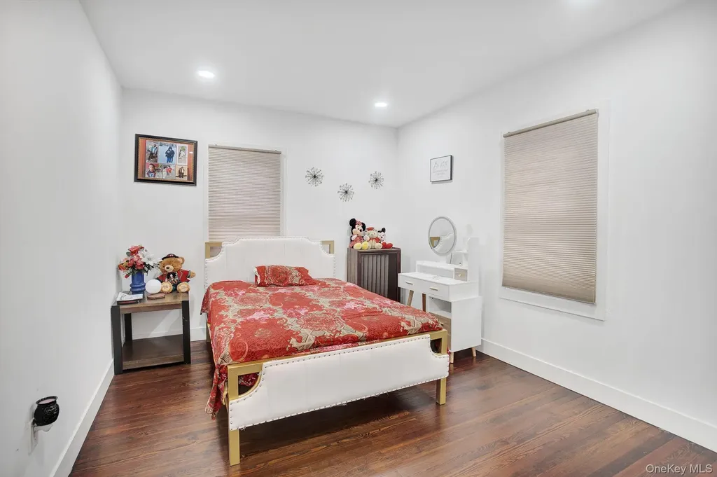 810 Wallace Avenue Baldwin NY 11510