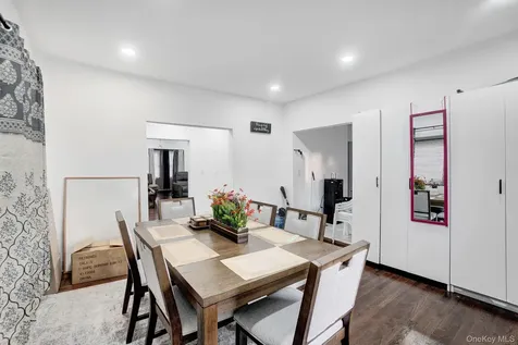 810 Wallace Avenue Baldwin NY 11510