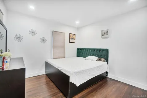810 Wallace Avenue Baldwin NY 11510