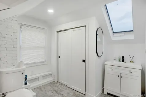 810 Wallace Avenue Baldwin NY 11510