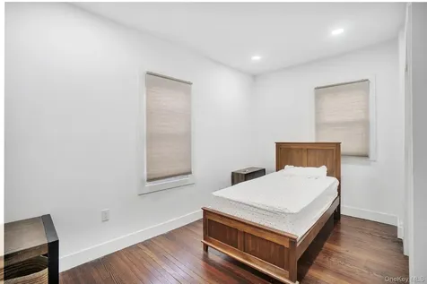 810 Wallace Avenue Baldwin NY 11510