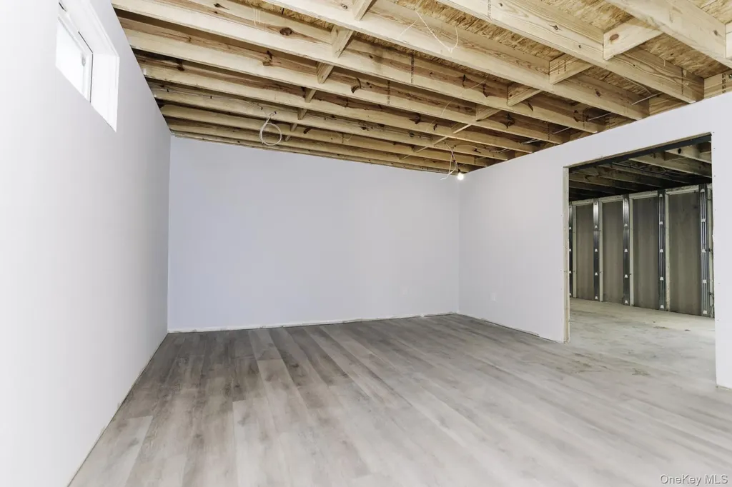 42 Sands Avenue Milton NY 12547