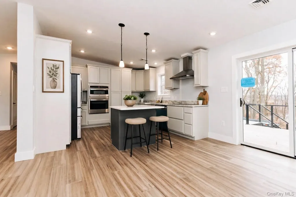 42 Sands Avenue Milton NY 12547