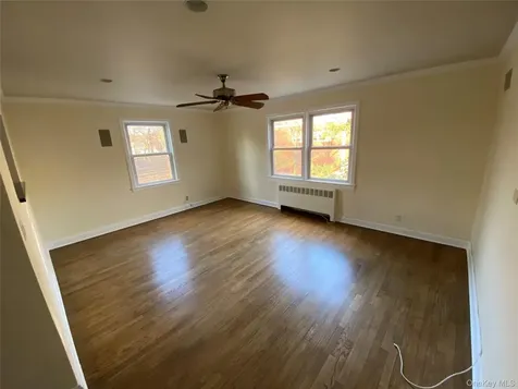 905 Palmer Avenue Mamaroneck NY 10543