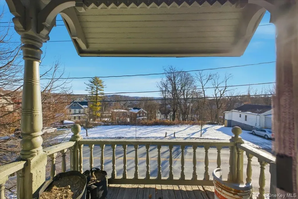 97 Maple Avenue Catskill NY 12414