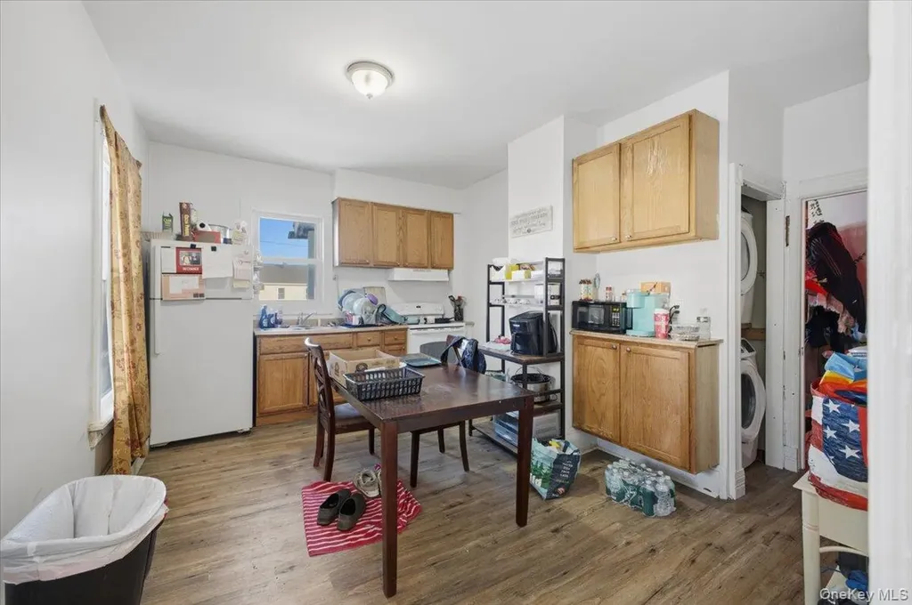 97 Maple Avenue Catskill NY 12414
