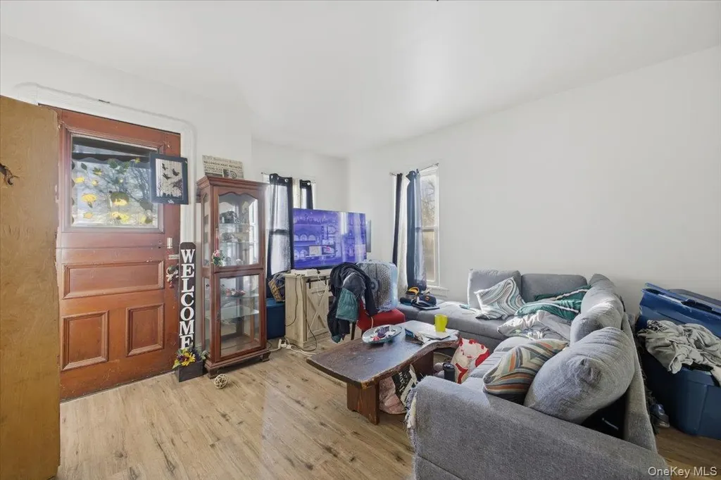 97 Maple Avenue Catskill NY 12414