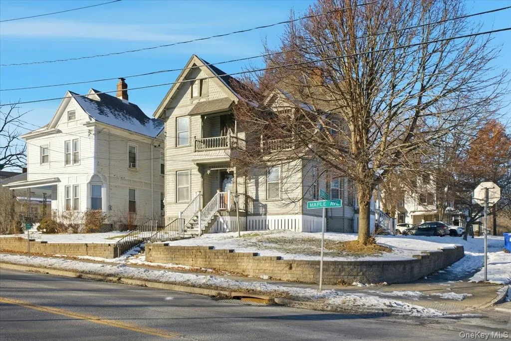 97 Maple Avenue Catskill NY 12414