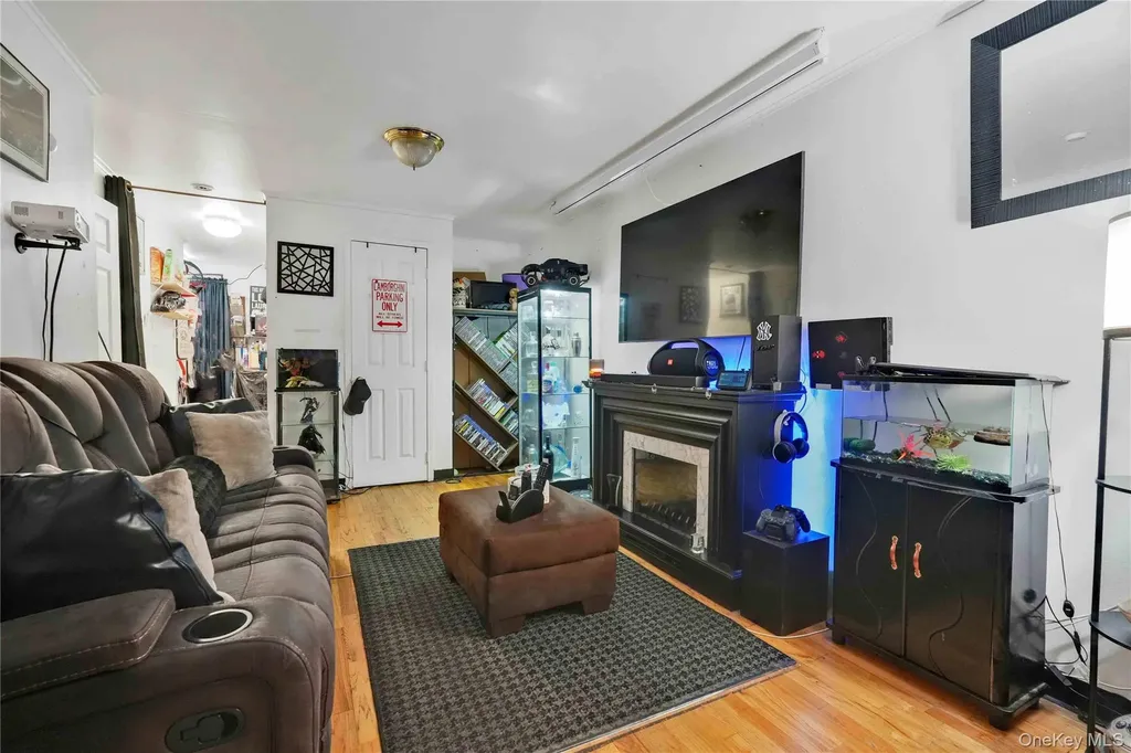 436 Putnam Avenue Brooklyn NY 11221