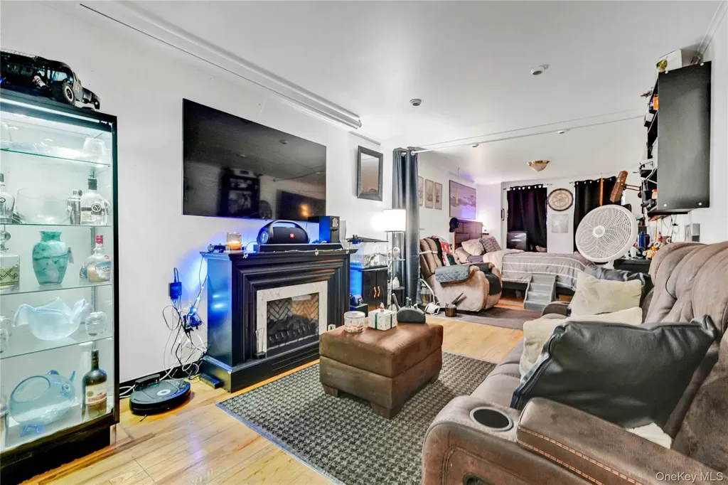 436 Putnam Avenue Brooklyn NY 11221