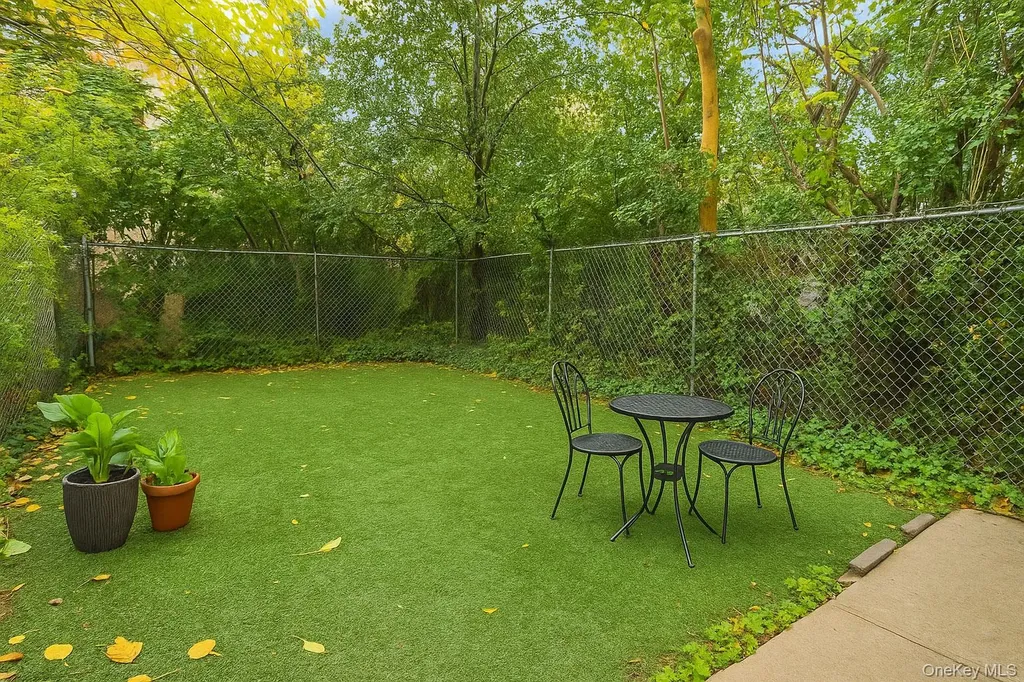436 Putnam Avenue Brooklyn NY 11221