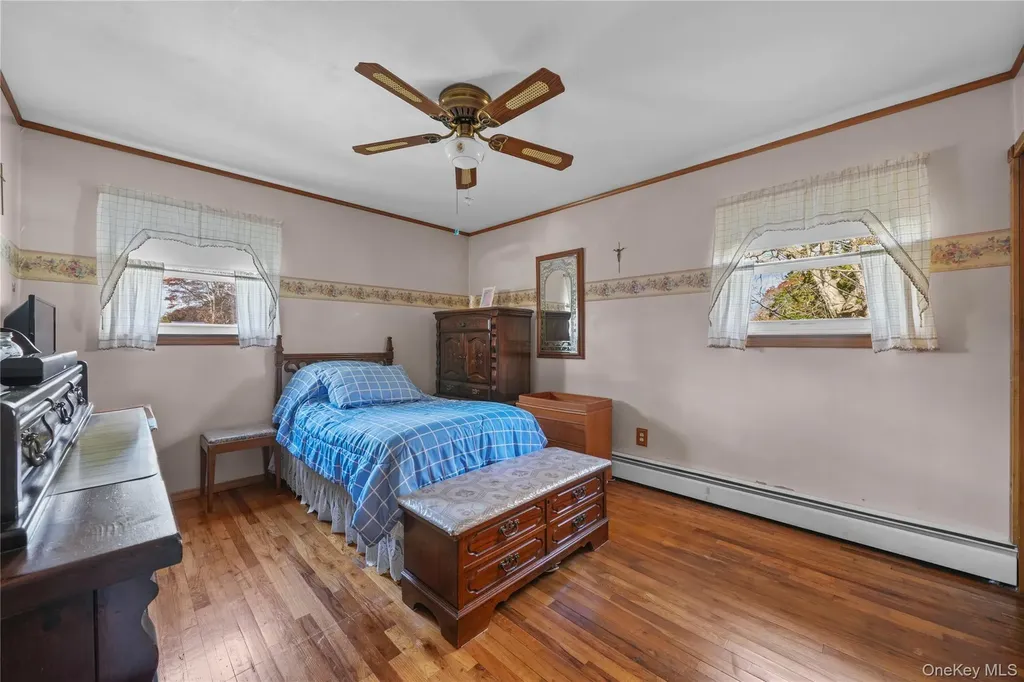 21 Lama Drive Shirley NY 11967