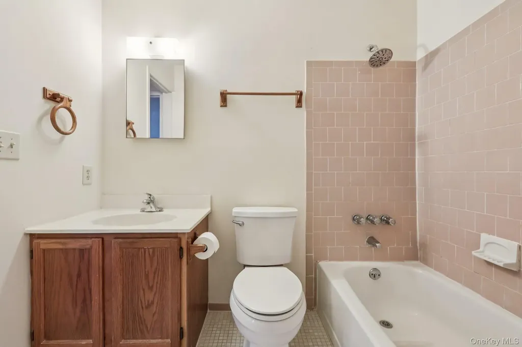 1401 Whispering Hills Chester NY 10918