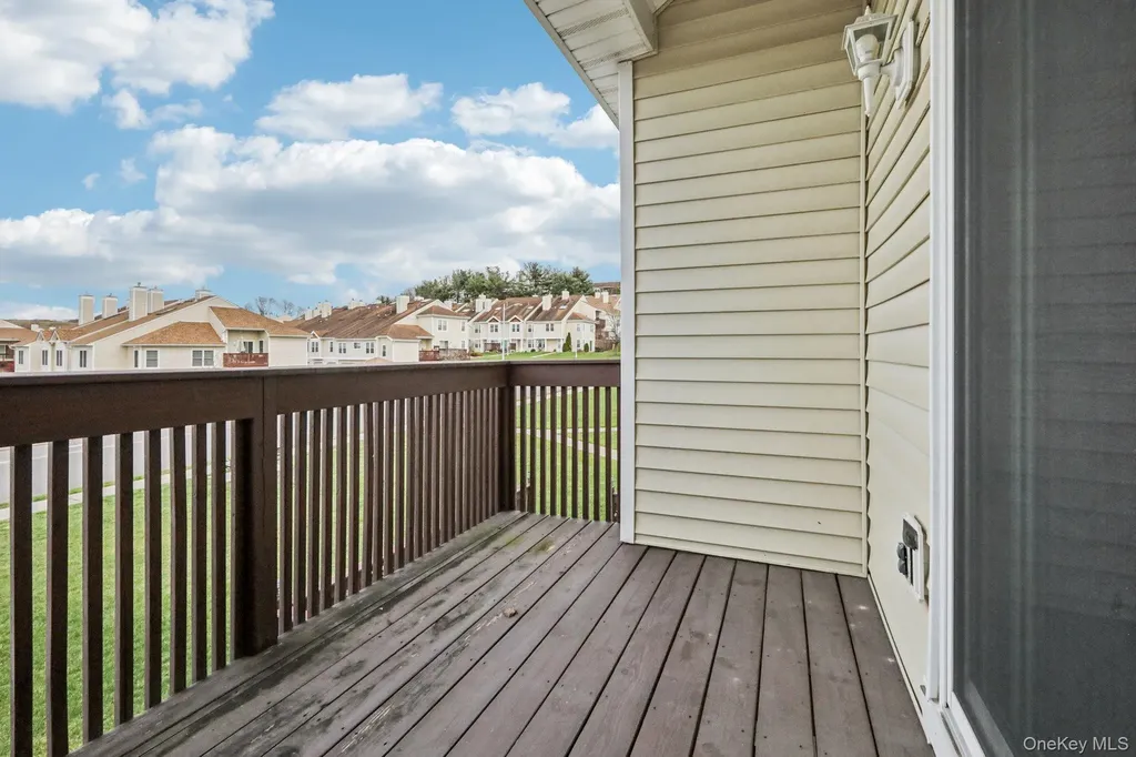 1401 Whispering Hills Chester NY 10918
