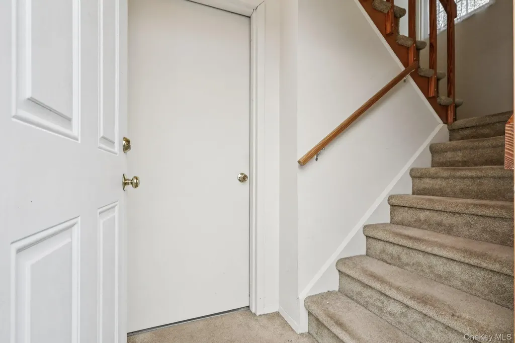 1401 Whispering Hills Chester NY 10918