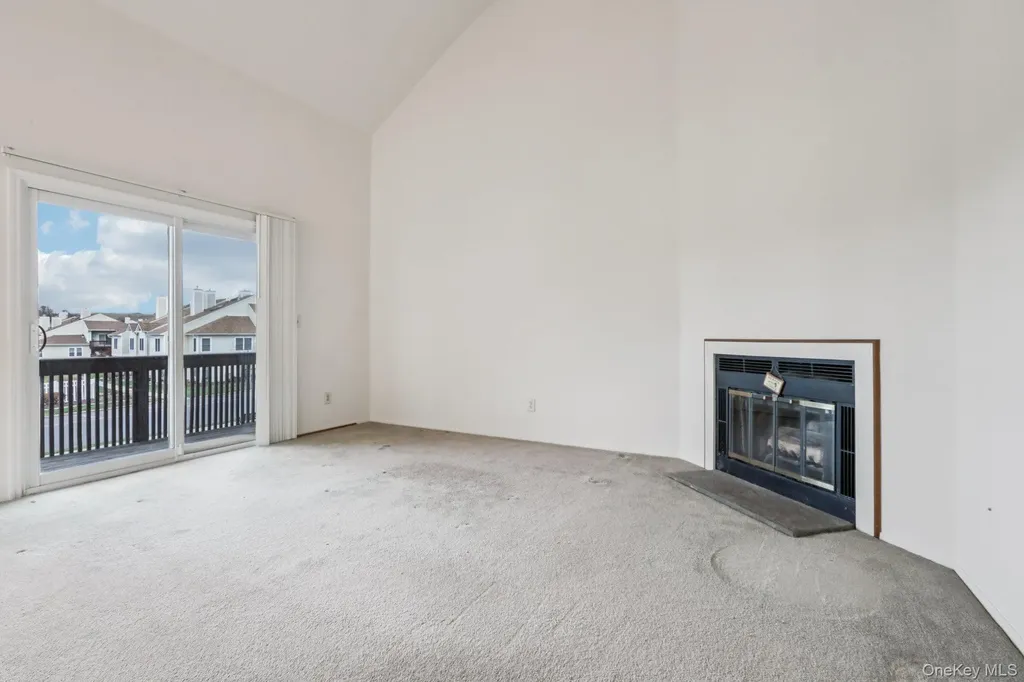 1401 Whispering Hills Chester NY 10918