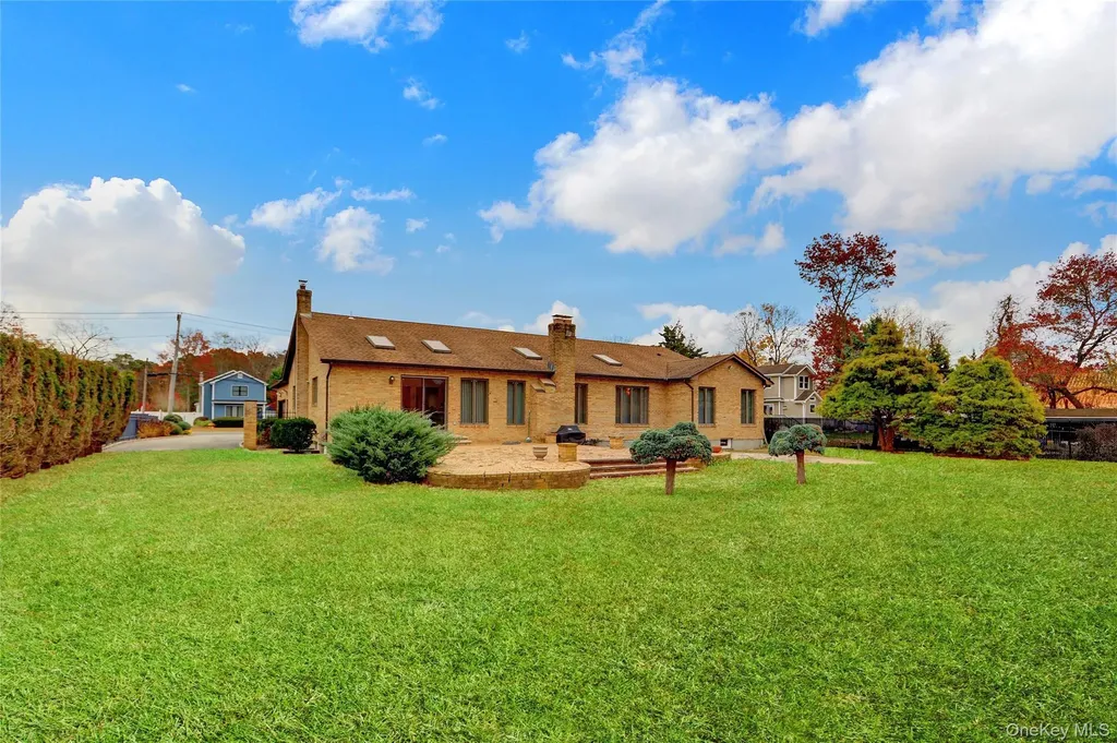 254 Pine Acre Boulevard Dix Hills NY 11746