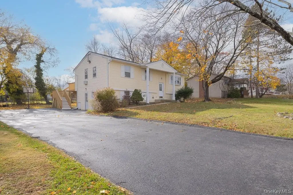 7 Southpark Drive Garnerville NY 10923