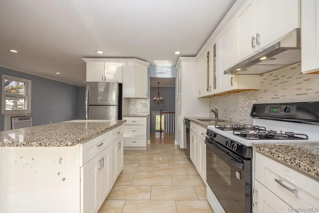 7 Southpark Drive Garnerville NY 10923