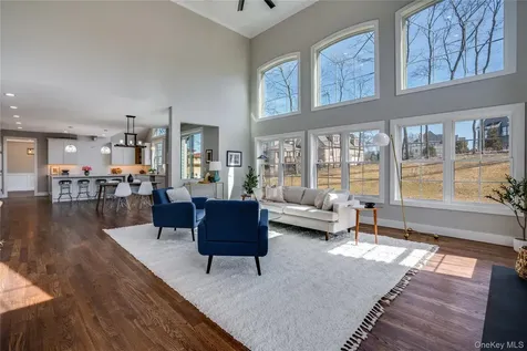 11 Bear Hollow Lane Hyde Park NY 12538