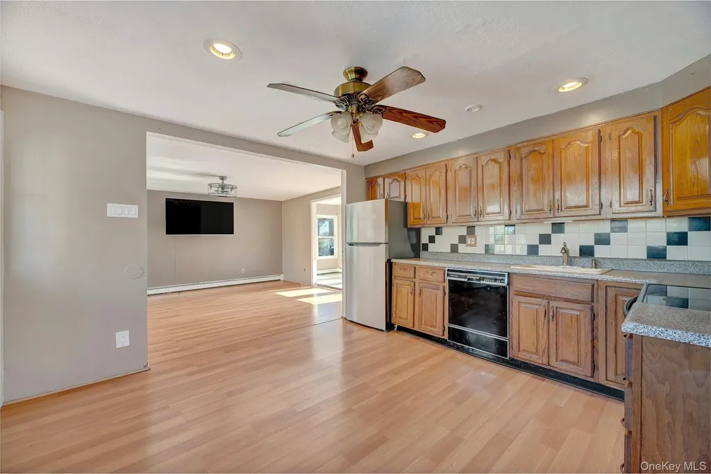 3 Hazel Road Rocky Point NY 11778