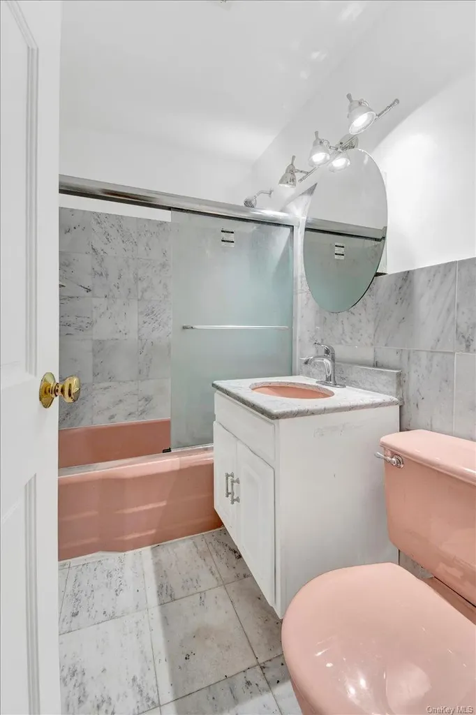 251 Buttrick Avenue Bronx NY 10465