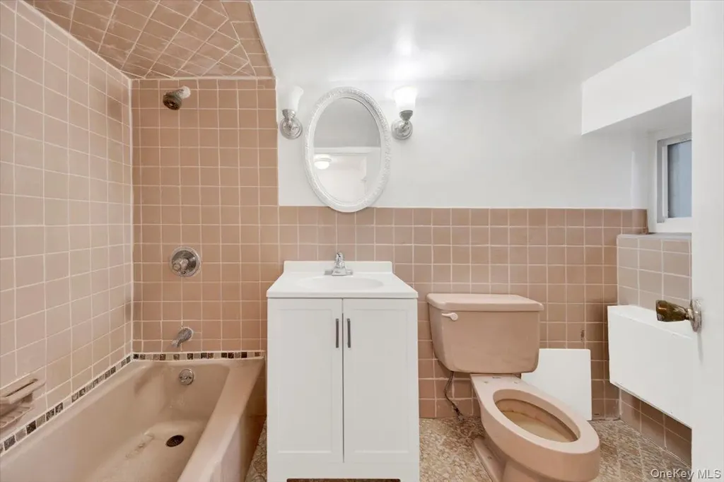 251 Buttrick Avenue Bronx NY 10465