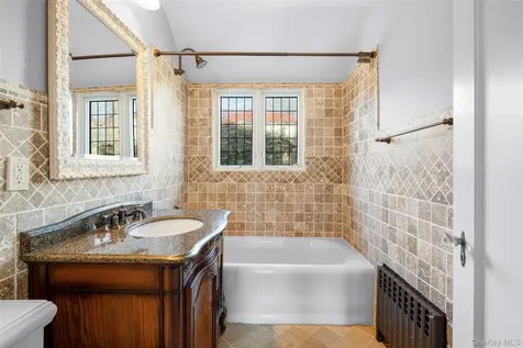 22 Verdun Avenue New Rochelle NY 10804