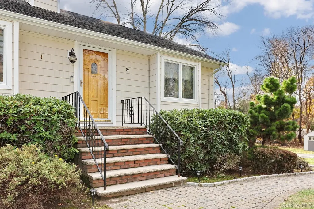 19 Augur Road Suffern NY 10901