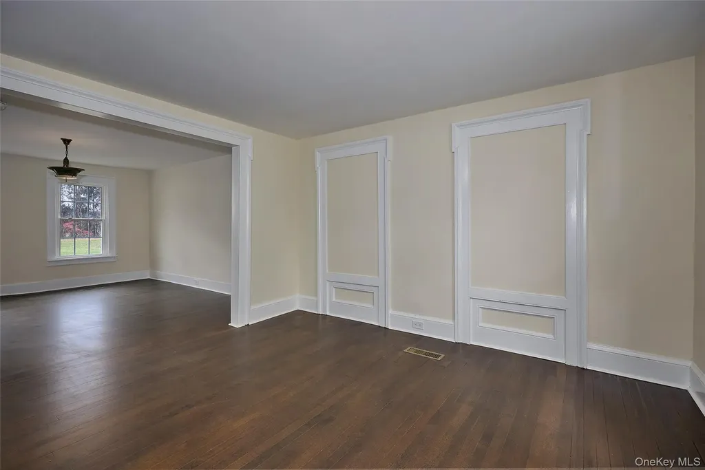 30 Myrtle Avenue Pine Plains NY 12567