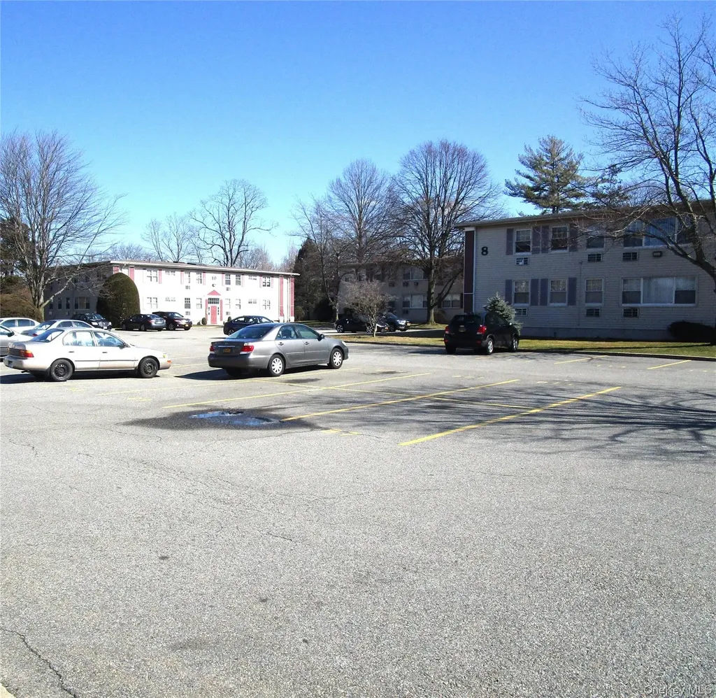 324 Post Avenue Westbury NY 11590