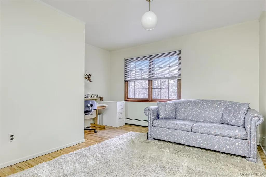 16 Kings Gate Road Suffern NY 10901