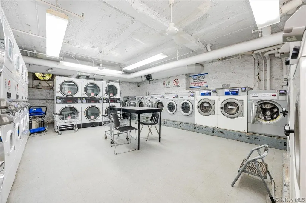 758 Brady Bronx NY 10462