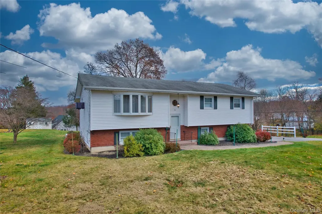 31 Rose Street Florida NY 10921