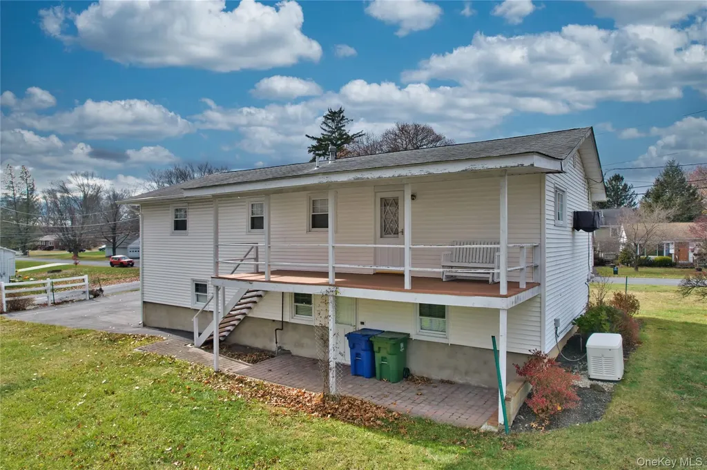 31 Rose Street Florida NY 10921