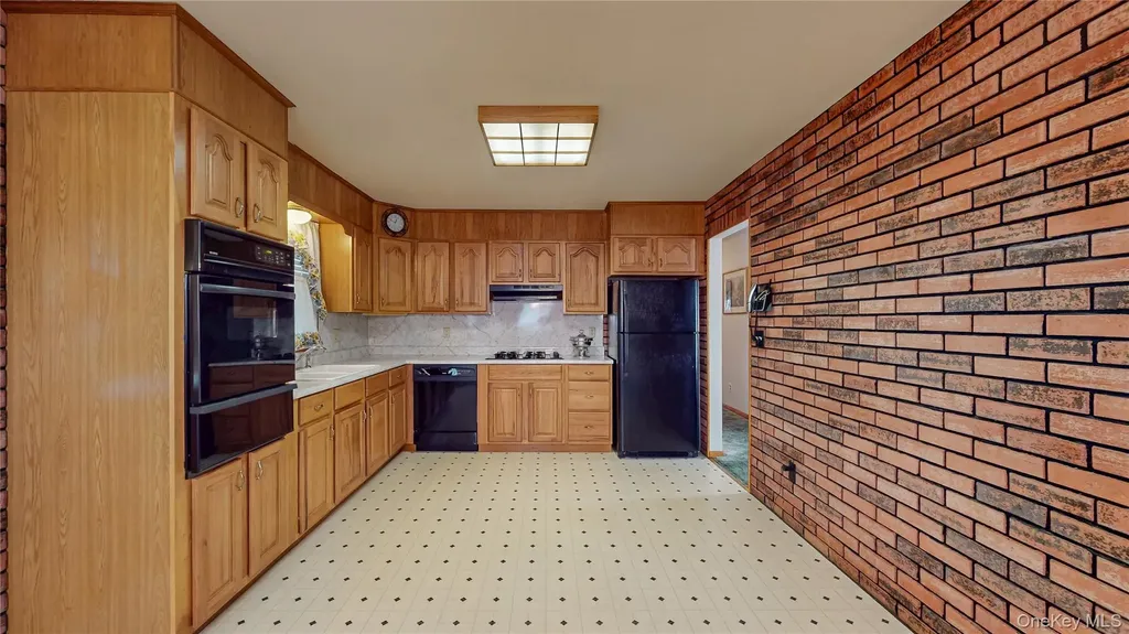 31 Rose Street Florida NY 10921